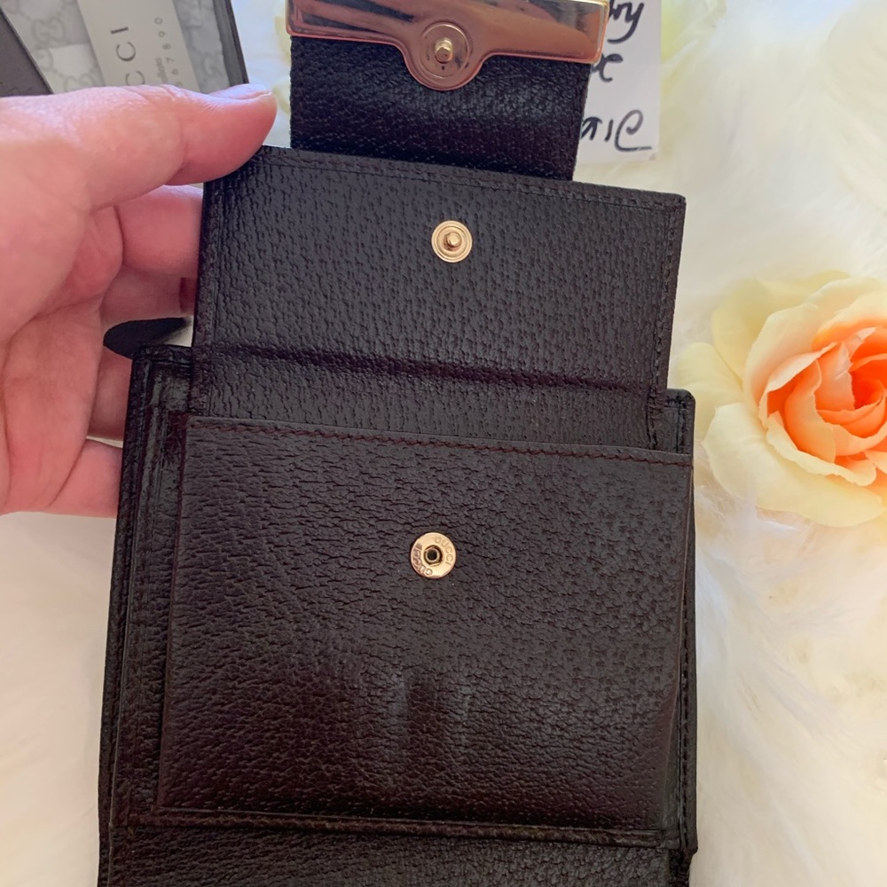COPY - Wallet - Picture 14 of 16